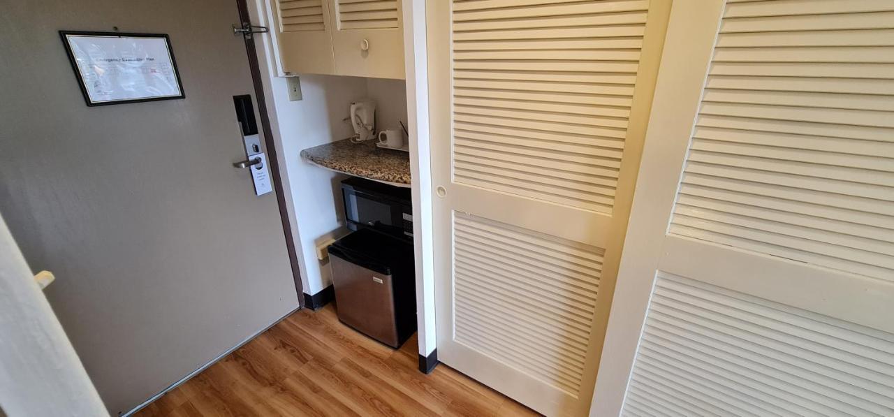 Surestay By Best Western Guam Airport Barrigada Экстерьер фото